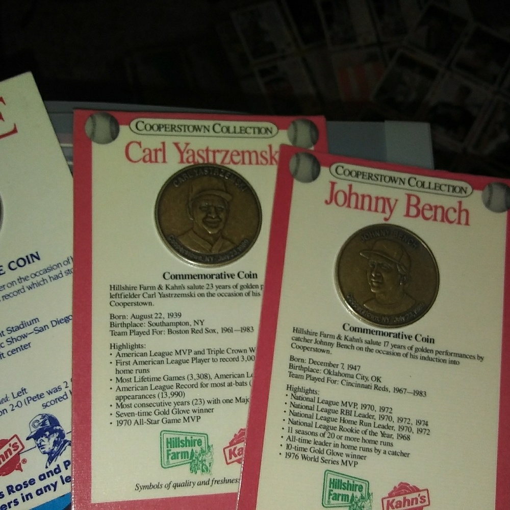 Old baseball cards - Picture 2 of 6